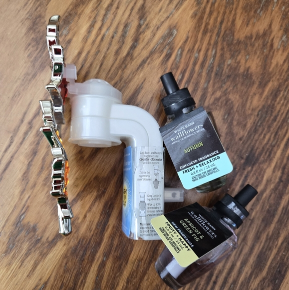 πBOGO 50%π‘πNWTβΌοΈBBW Chunky Gem Leaves Plug-in Nightlight w/ Fragrance Refills - Picture 4 of 15